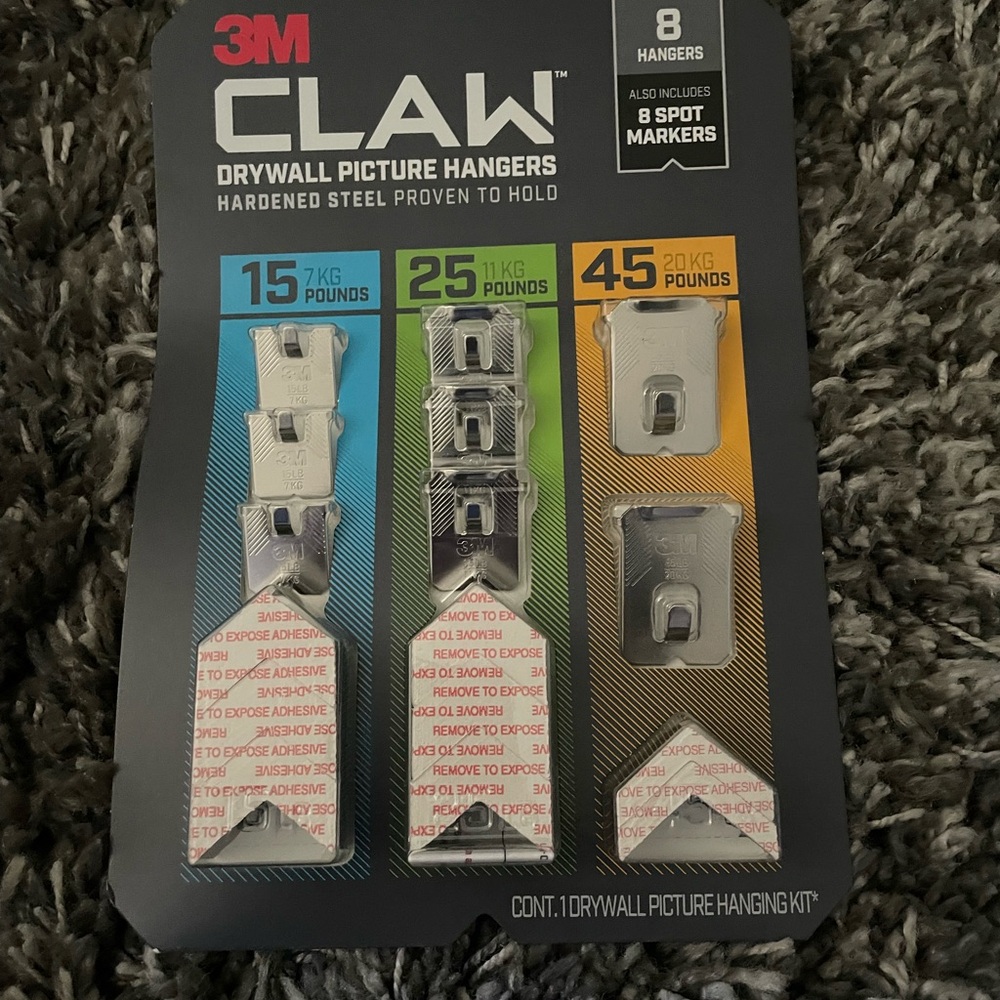 3M Claw Drywall Picture Hangers - White and Silver